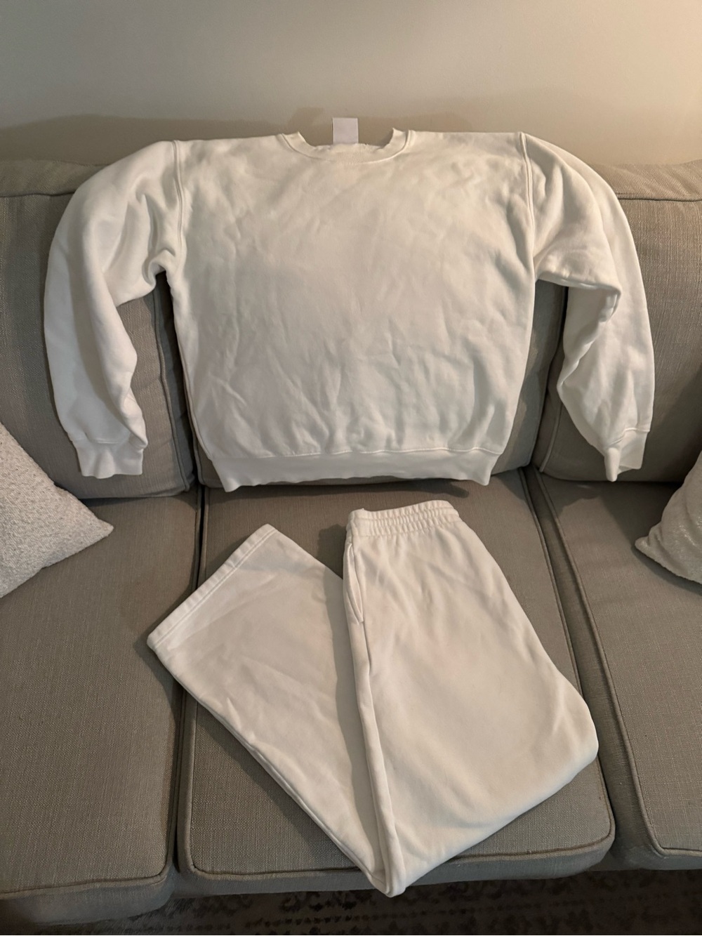 Aritzia White Cozy Fleece Crewneck Sweatshirt & Boyfriend Fit Pants
